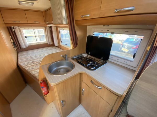Chausson Welcome 74 2006